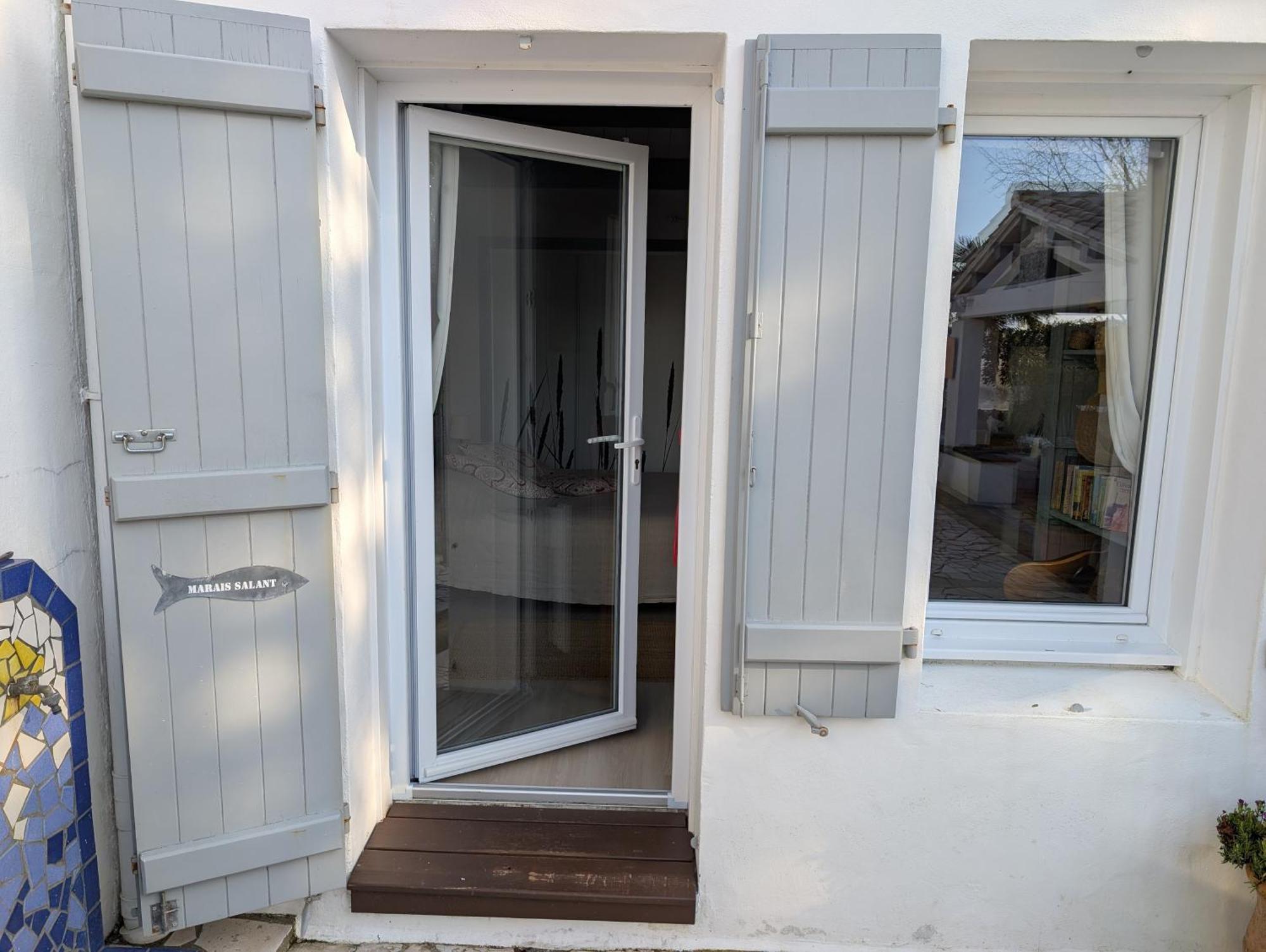 Les Yeux Bleus Bed & Breakfast Noirmoutier-en-l'Île Habitación foto